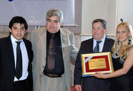 CAPILLA DEL SEÑOR RECIBIÓ EL PREMIO CACEC A LA PRIMERA EXPORTACIÓN PYME